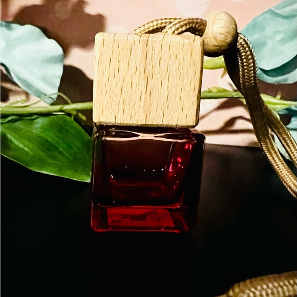 Personal Space Diffusers - Picture 3 of 6